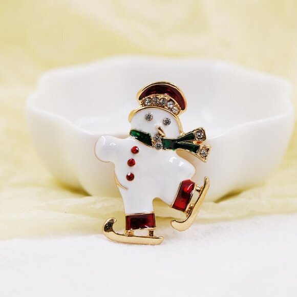 Macy's Jewelry - MACY'S  Christmas Holiday Brooch